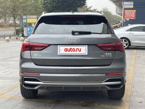 2021 Audi Q3 35 TFSI II (F3), серый, 2200000 рублей - вид 4