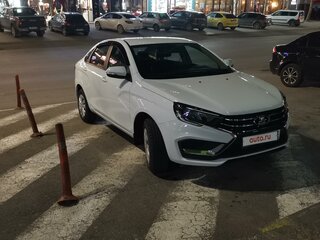 2024 Lada (ВАЗ) Vesta I Рестайлинг (NG), белый, 1680000 рублей, вид 1