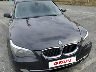 2008 BMW 5 серии 520i V (E60/E61) Рестайлинг, чёрный, 950000 рублей, вид 2