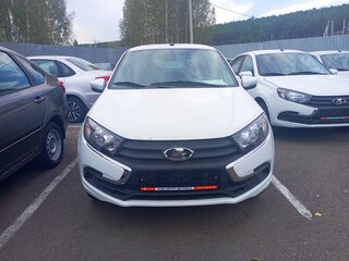 2026 Lada (ВАЗ) Granta I Рестайлинг, белый, 1218000 рублей, вид 2
