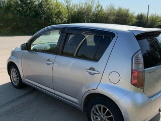 2009 Toyota Passo I (C10), серебристый, 520000 рублей, вид 4
