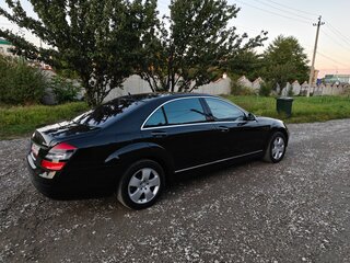 2008 Mercedes-Benz S-Класс 500 V (W221), чёрный, 2450000 рублей, вид 3