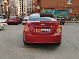2012 Chevrolet Aveo II, красный, 650000 рублей, вид 4