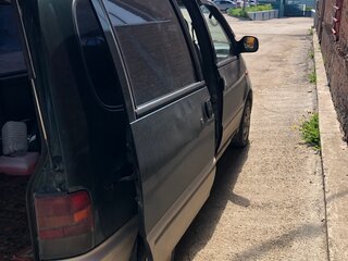 1997 Nissan Serena I (C23), зелёный, 180000 рублей, вид 5