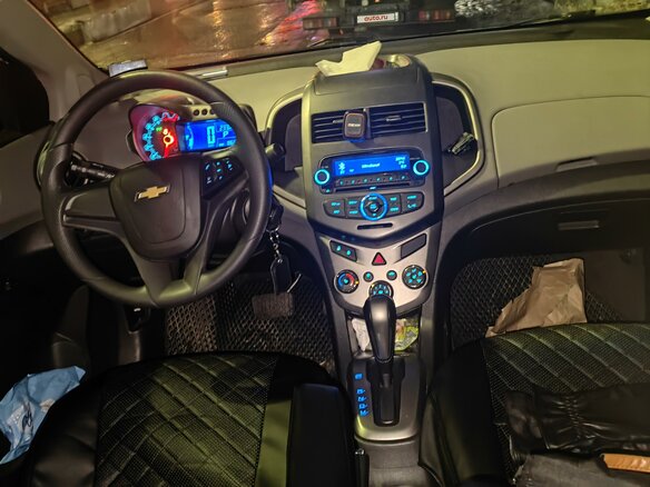 2014 Chevrolet Aveo II, серый, 870000 рублей - вид 9