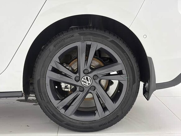 2023 Volkswagen Golf VIII, серый, 2346000 рублей - вид 8