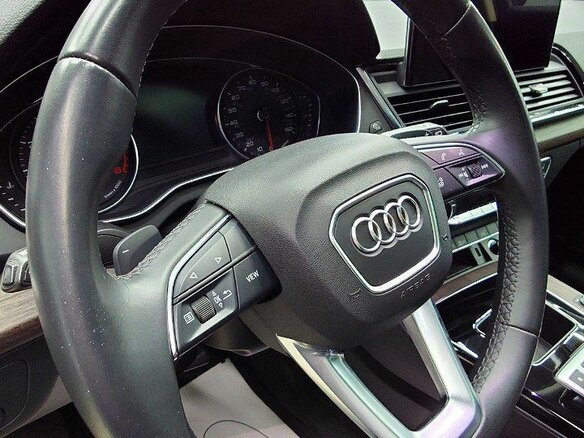 2020 Audi Q5 45 TFSI II (FY) Рестайлинг, серый, 4755000 рублей - вид 7