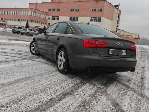 2012 Audi A6 IV (C7), коричневый, 1800000 рублей - вид 3