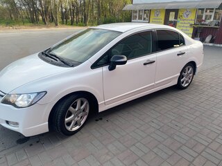 2008 Honda Civic VIII, белый, 720000 рублей, вид 3