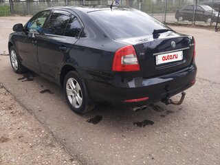 2010 Skoda Octavia Czech market II (A5) Рестайлинг, чёрный, 700000 рублей, вид 5