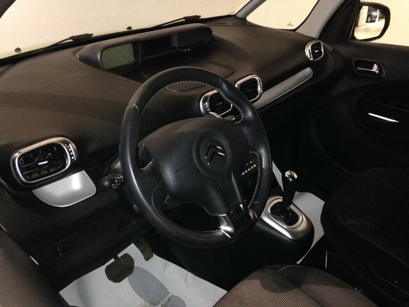 2012 Citroen C3 Picasso I, зелёный - вид 4