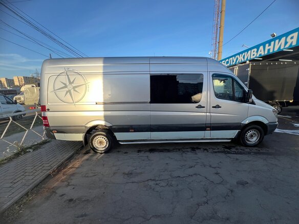 2011 Mercedes-Benz Sprinter, серебристый, 2400000 рублей - вид 5