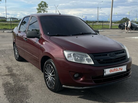 2013 Lada (ВАЗ) Granta I, красный, 480000 рублей - вид 3