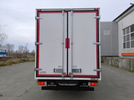 2018 Hino Series 300 (Dutro), белый, 3850000 рублей, вид 5