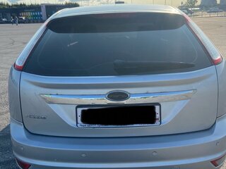 2009 Ford Focus II Рестайлинг, серебристый, 470000 рублей, вид 3