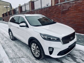 2017 Kia Sorento III Prime Рестайлинг, белый, 2950000 рублей, вид 3