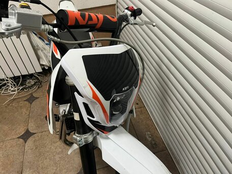 2024 Kayo Basic TT140EM, оранжевый, 109950 рублей, вид 4