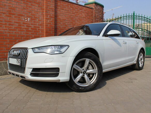 2016 Audi A6 allroad III (C7) Рестайлинг, белый - вид 1