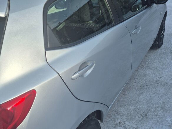2010 Mazda Demio III (DE), серый, 599999 рублей - вид 8