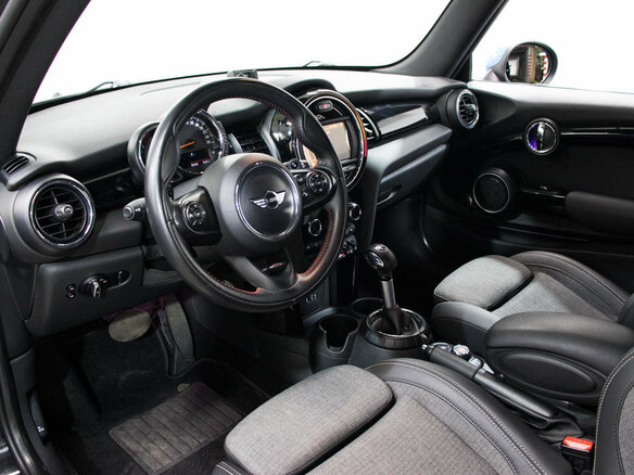 2015 Mini Hatch Cooper S III (F55/F56), чёрный - вид 16