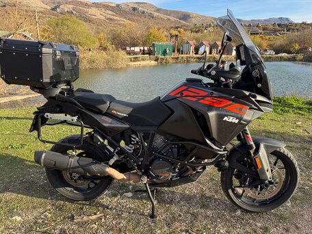 2017 KTM 1290 Super Adventure S, чёрный, 1400000 рублей, вид 3