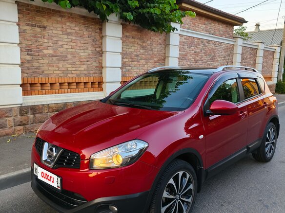 2010 Nissan Qashqai I Рестайлинг, пурпурный, 1450000 рублей
