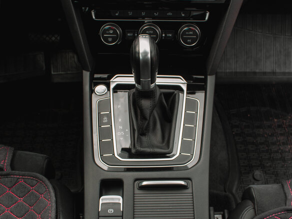 2017 Volkswagen Passat DSG6 B8, чёрный, 1900000 рублей - вид 11