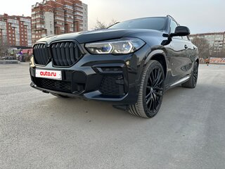 2023 BMW X6 40i III (G06), чёрный, 12800000 рублей, вид 1