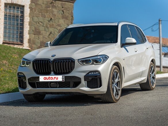 2018 BMW X5 30d IV (G05/G18), белый, 7100000 рублей - вид 2