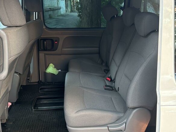 2018 Hyundai H-1 II Рестайлинг 2, белый, 3500000 рублей - вид 6