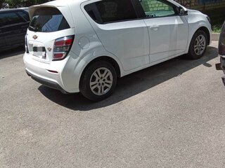 2019 Chevrolet Sonic I Рестайлинг, белый, 950000 рублей, вид 2