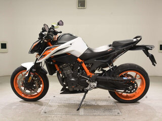 2021 KTM 890 Duke R, белый, 900000 рублей, вид 2