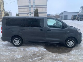 2018 Peugeot Traveller I, серый, 2450000 рублей, вид 3
