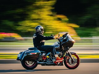 2018 Harley-Davidson Road Glide, чёрный, 1480000 рублей, вид 2