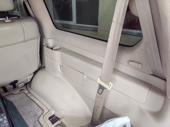 2004 Lexus LX 470 II Рестайлинг, чёрный, 2850000 рублей - вид 8