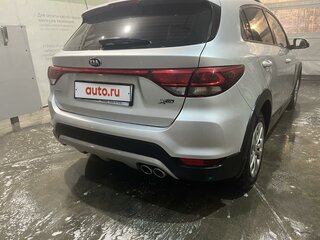 2017 Kia Rio X-Line IV, серебристый, 1235000 рублей, вид 1