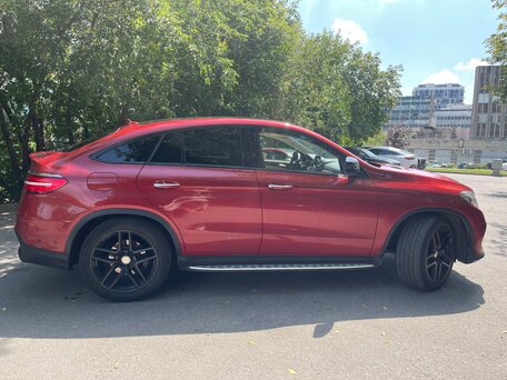2016 Mercedes-Benz GLE Coupe 350 d I (C292), красный, 3495000 рублей, вид 4