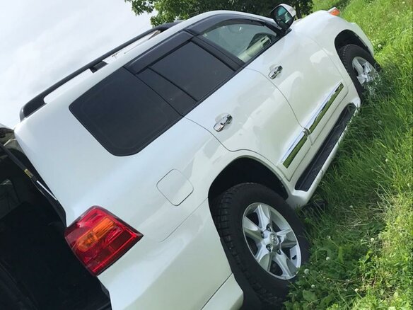 2013 Toyota Land Cruiser 200 Series Рестайлинг 1, белый, 5900000 рублей - вид 16
