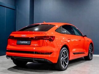 2021 Audi e-tron Sportback 55 I, оранжевый, 6999000 рублей, вид 5