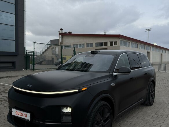 2024 Li Auto (Lixiang) L9 52.3 kWh I Рестайлинг, чёрный, 9000000 рублей - вид 1