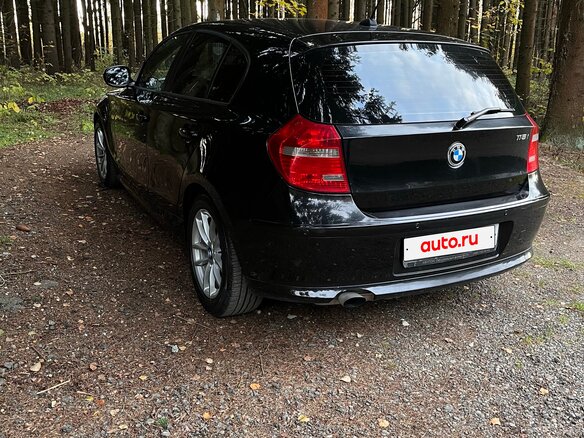 2010 BMW 1 серии 116i I (E81/E82/E87/E88) Рестайлинг, чёрный, 690000 рублей - вид 11