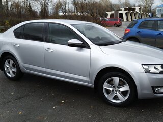 2013 Skoda Octavia III (A7), серебристый, 1350000 рублей, вид 4