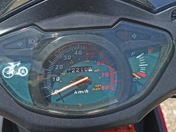 2009 ABM Delta, красный, 70000 рублей