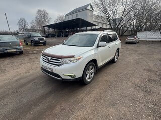 2011 Toyota Highlander II (XU40) Рестайлинг, белый, 1750000 рублей, вид 4