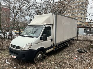 2011 Iveco Daily, белый, 999999 рублей, вид 4