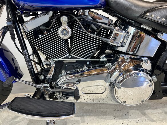 2007 Harley-Davidson Fat Boy, синий, 610000 рублей - вид 19