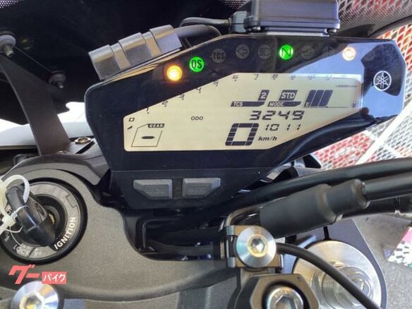 2017 Yamaha MT-09 (FZ-09), чёрный, 780000 рублей - вид 4