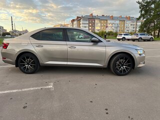 2016 Skoda Superb III, бежевый, 1695000 рублей, вид 2