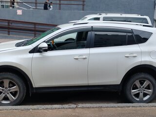 2015 Toyota RAV4 IV (XA40), белый, 2200000 рублей, вид 3