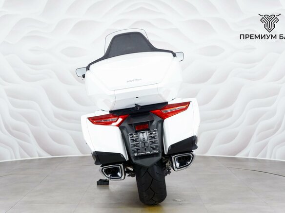 2019 Honda GL 1800 Gold Wing, белый, 2499000 рублей - вид 6
